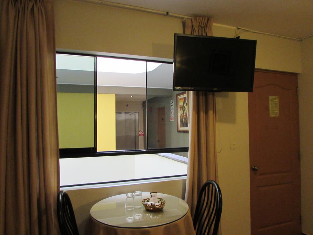 Hotel Bohemia Lima Quarto foto
